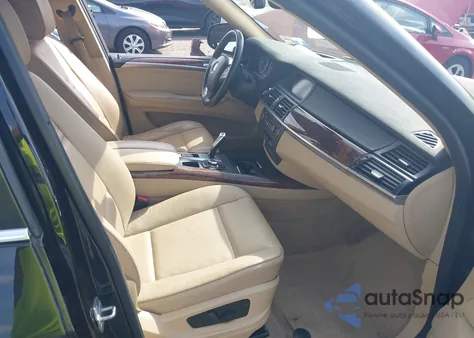 2013 BMW X5 xDrive35I/xDrive35I Premium/xDrive35I Sport Activity z USA, uszkodzony, nr VIN 5UXZV4C58D0G52024